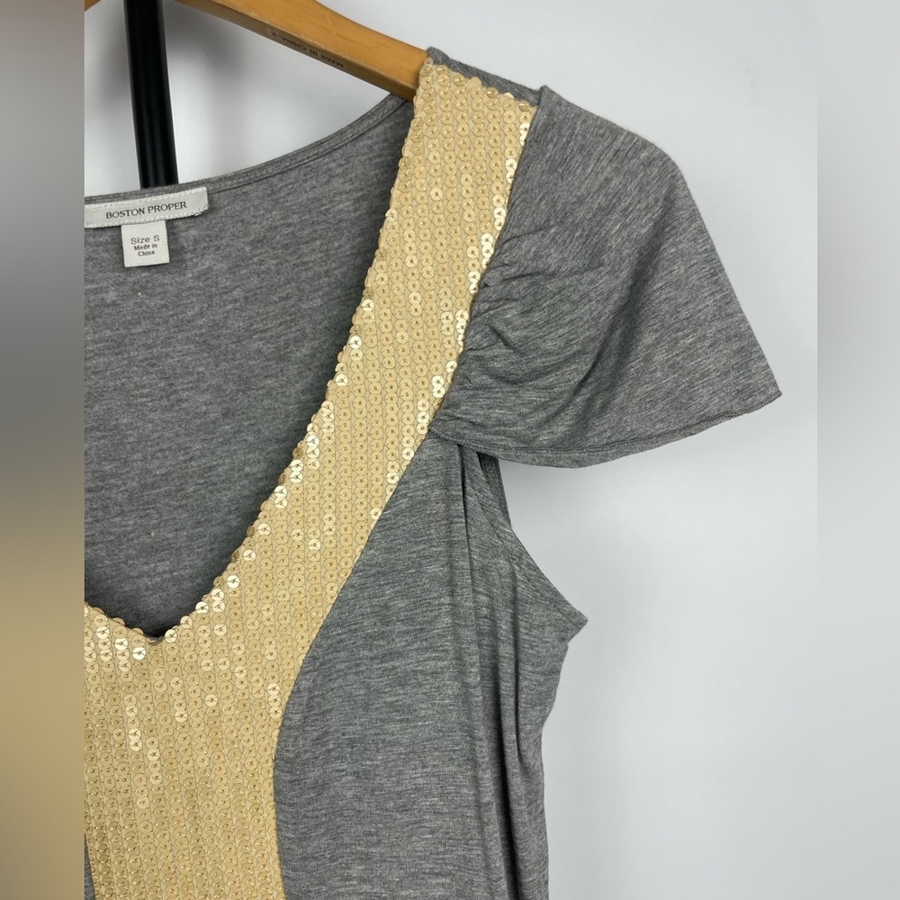 Boston Proper Gray Short‎ Sleeve Blouse with Sequin Neckline - Picture 2 of 6
